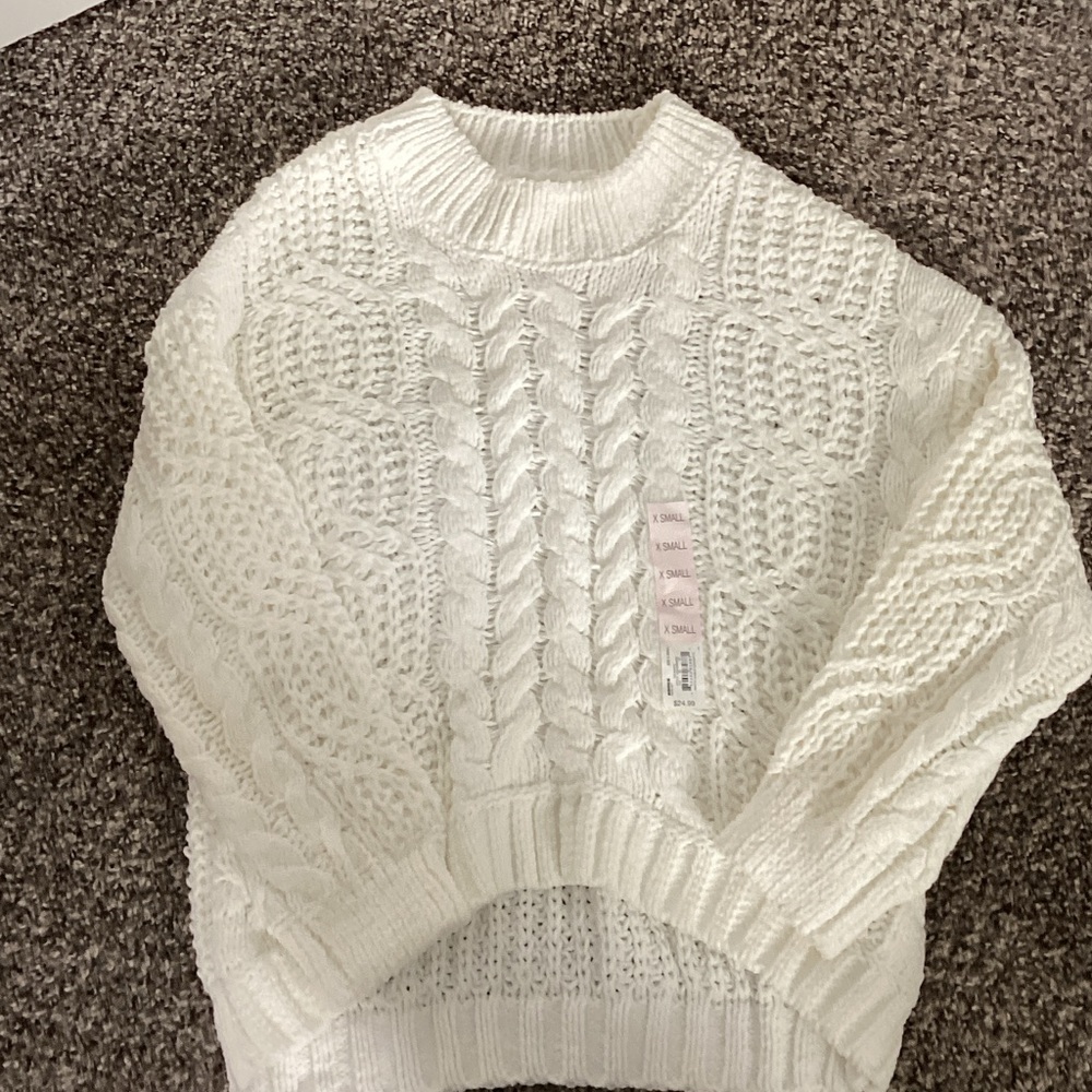 SO Women's White Cable Knit Sweater